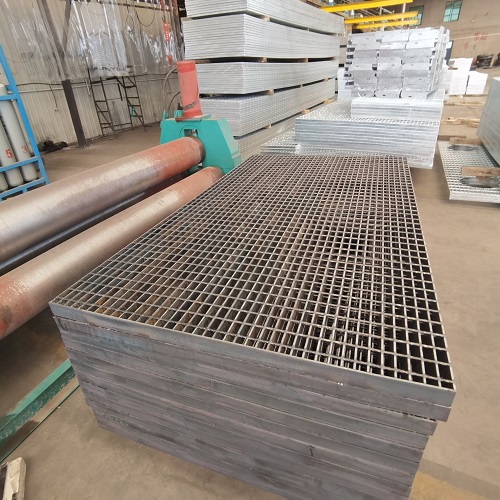 預(yù)算有限？低成本鋼格板選購(gòu)方案，質(zhì)量不打折！