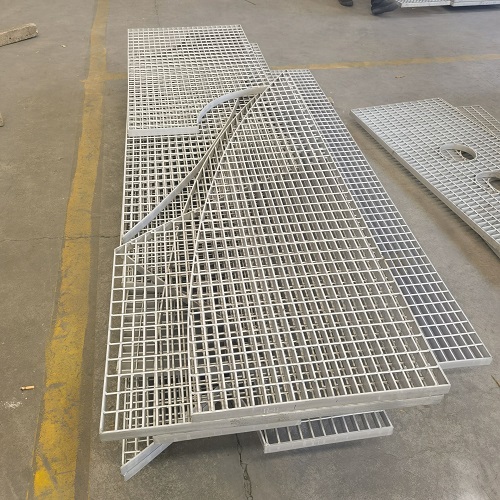 預(yù)算有限？低成本鋼格板選購(gòu)方案，質(zhì)量不打折！