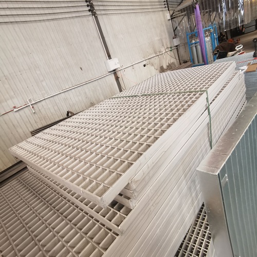 二手鋼格板能買嗎？3分鐘教你避坑！