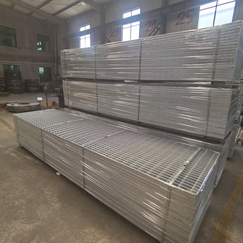 鋼格柵顏色外觀怎么選？實(shí)用與美觀平衡指南