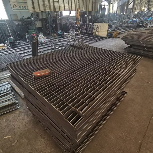 鋼格柵冷知識(shí)大放送：你知道它還有這些功能嗎？