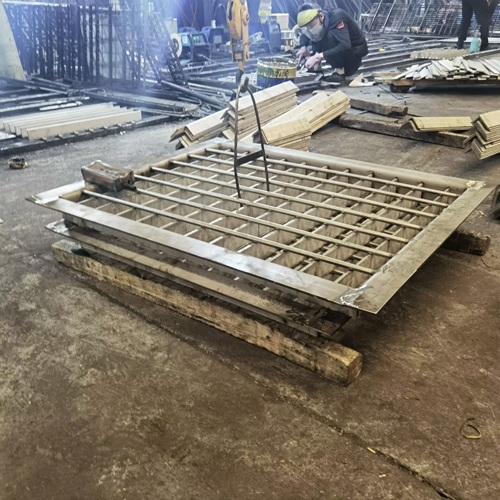 鋼格柵的多樣化應(yīng)用原來(lái)它還能出現(xiàn)在這些場(chǎng)合