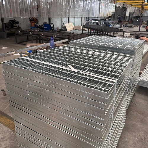 鋼格柵板綠色發(fā)展趨勢來了，別掉隊